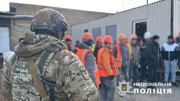 Вместо реабилитации заставляли зависимых работать бесплатно: полиция раскрыла трудовое рабство