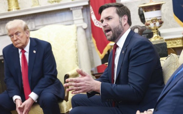 Віцепрезидент США Венс заявив, що "спершу мир, потім гарантії безпеки"
Віцепрезидент США Венс заявив, що "спершу мир, потім гарантії безпеки"