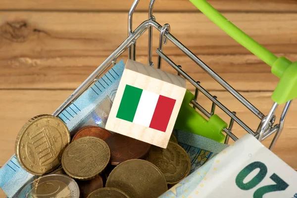 Инфляция в Италии в феврале ускорилась до максимума с сентября 2023 года
Инфляция в Италии в феврале ускорилась до максимума с сентября 2023 года