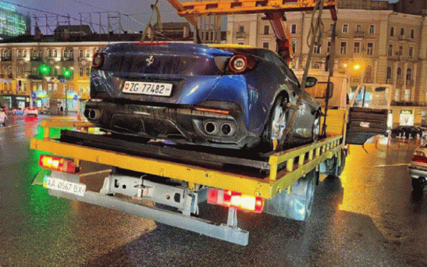 Голова КМВА доручив припинити евакуацію цивільних автівок під час тривоги
Голова КМВА доручив припинити евакуацію цивільних автівок під час тривоги