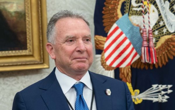 У Трампа гадають, що РФ не намагається завоювати всю Україну, бо "повернула" 5 регіонів
У Трампа гадають, що РФ не намагається завоювати всю Україну, бо "повернула" 5 регіонів