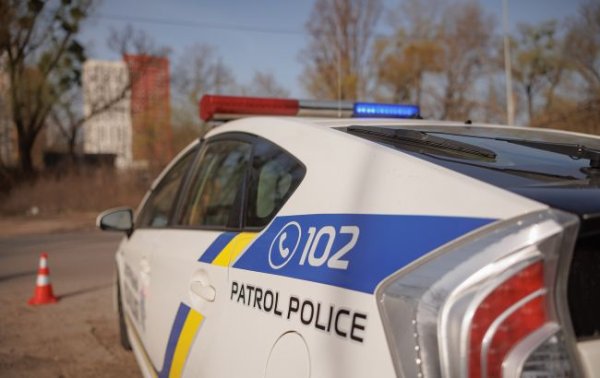 У центрі Рівного пролунав вибух: поліція заявила про теракт
У центрі Рівного пролунав вибух: поліція заявила про теракт