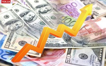Курс валют на 27 марта: сколько будут стоить доллар, евро и злотый
Курс валют на 27 марта: сколько будут стоить доллар, евро и злотый
