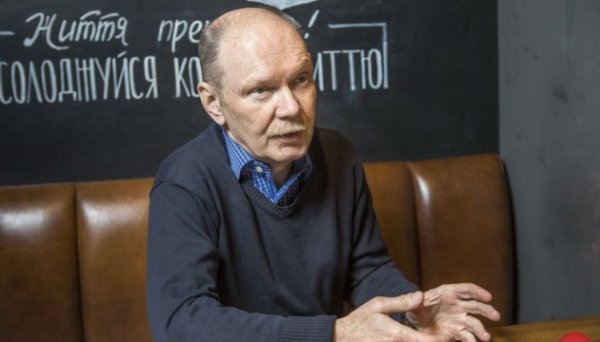 США акуратно «знімають зі столу» угоду про корисні копалини, щоб замінити її на нову - дипломат США акуратно «знімають зі столу» угоду про корисні копалини, щоб замінити її на нову - дипломат