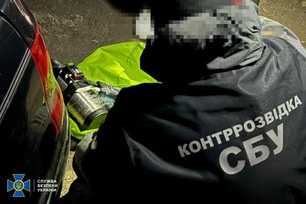 У Миколаєві затримали жінку, яка готувала подвійний теракт у житловому масиві
                                