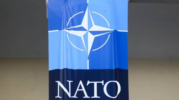 FT: Европа работает над планом замены США в НАТО FT: Европа работает над планом замены США в НАТО