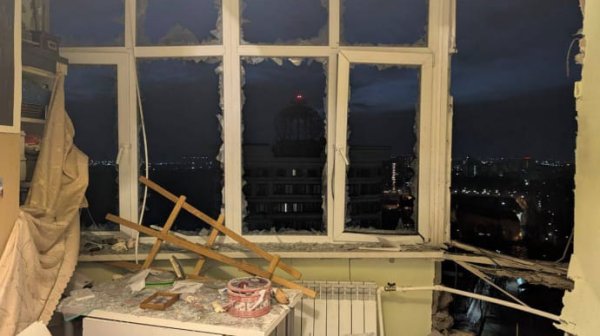 В России заявили о массированной атаке дронов на Москву: якобы сбили уже 69 БПЛА В России заявили о массированной атаке дронов на Москву: якобы сбили уже 69 БПЛА