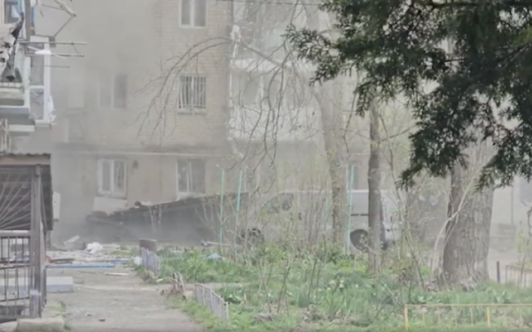 Ворог влаштував масований обстріл Херсона. Убито людей, є поранені (оновлено)
Ворог влаштував масований обстріл Херсона. Убито людей, є поранені (оновлено)