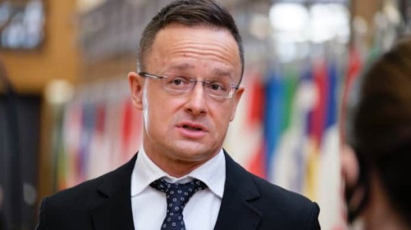 Венгрия будет блокировать вступление Украины в ЕС из-за "ущемления прав венгров на Закарпатье" – Сийярто Венгрия будет блокировать вступление Украины в ЕС из-за "ущемления прав венгров на Закарпатье" – Сийярто