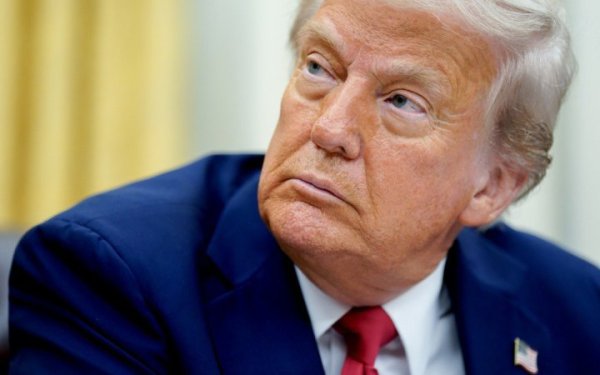 Трамп незадоволений заявами України та Росії про війну
Трамп незадоволений заявами України та Росії про війну