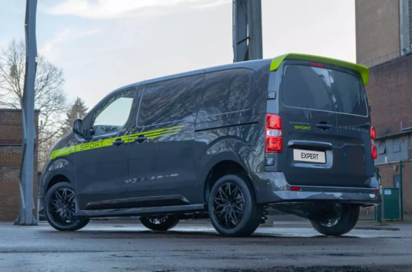 Мінівен Peugeot Expert отримав спортивну версію: ціни та характеристики
Мінівен Peugeot Expert отримав спортивну версію: ціни та характеристики