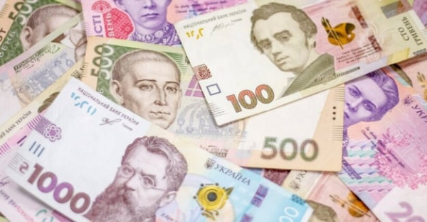 Курс валют на вечер 10 марта: гривна подешевела на межбанке
Курс валют на вечер 10 марта: гривна подешевела на межбанке