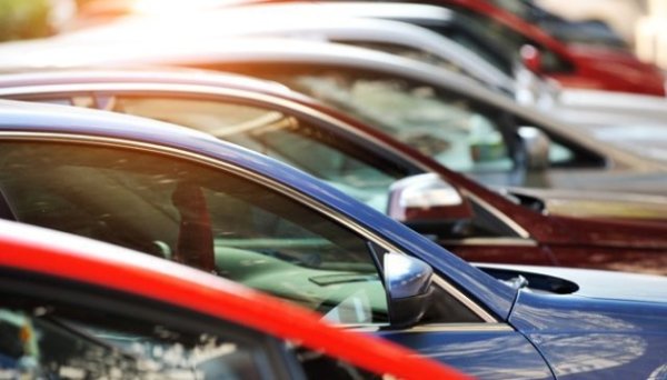 В Україну цьогоріч ввезли вже понад 31 тисячу автомобілів В Україну цьогоріч ввезли вже понад 31 тисячу автомобілів