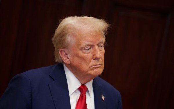 Трамп про мирну угоду: з боку України ситуацію практично вирішено
Трамп про мирну угоду: з боку України ситуацію практично вирішено