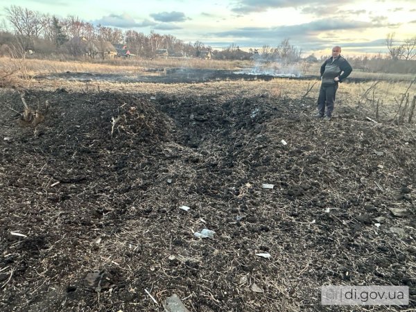 У Слатиному через російський авіаудар постраждала дитина
У Слатиному через російський авіаудар постраждала дитина