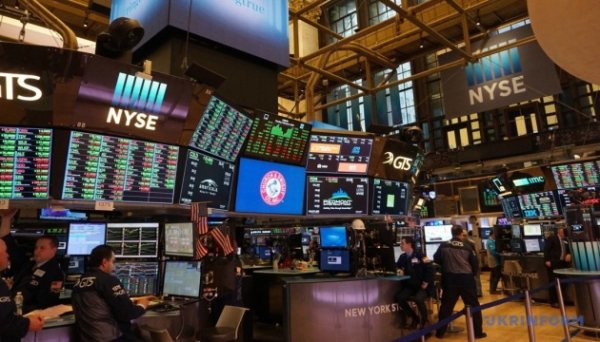 Фондовий ринок США демонструє найгірші показники за півтора десятиріччя Фондовий ринок США демонструє найгірші показники за півтора десятиріччя