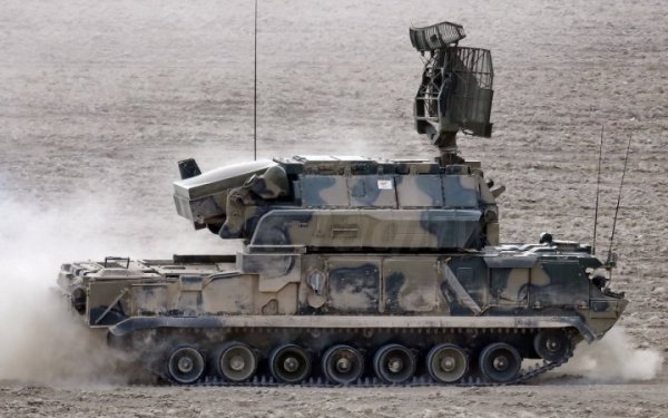 На Лиманському напрямку ЗСУ уразили ЗРК "Тор" і гармати росіян
На Лиманському напрямку ЗСУ уразили ЗРК "Тор" і гармати росіян