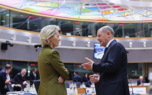Євросоюз погодив "рішуче підвищення" обороноздатності упродовж 5 років
Євросоюз погодив "рішуче підвищення" обороноздатності упродовж 5 років