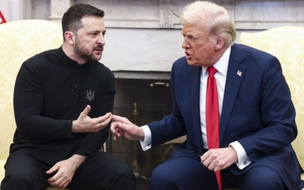 Bloomberg: Трамп вирішив зупинити всю військову допомогу Україні
Bloomberg: Трамп вирішив зупинити всю військову допомогу Україні