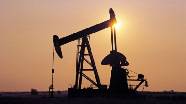 Цены на нефть снижаются
Цены на нефть снижаются