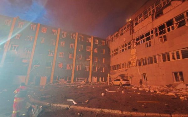 Головне за ніч та ранок понеділка, 31 березня: атака дронів на Київ, понад 170 боєзіткнень
Головне за ніч та ранок понеділка, 31 березня: атака дронів на Київ, понад 170 боєзіткнень