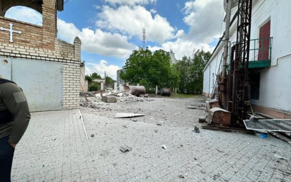 Росіяни поранили місцеву жительку Білозерки на Херсонщині
Росіяни поранили місцеву жительку Білозерки на Херсонщині