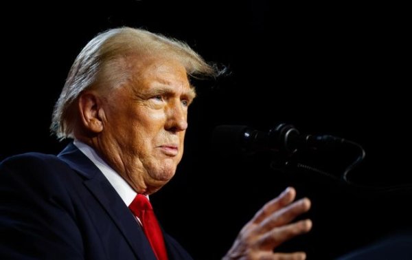 Прессинг Трампа. Для чого США продовжують тиск на Україну і що роблять з Росією
Прессинг Трампа. Для чого США продовжують тиск на Україну і що роблять з Росією