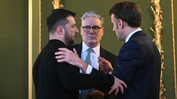 Bloomberg: К "коалиции желающих" для Украины хотят привлечь 37 стран Bloomberg: К "коалиции желающих" для Украины хотят привлечь 37 стран