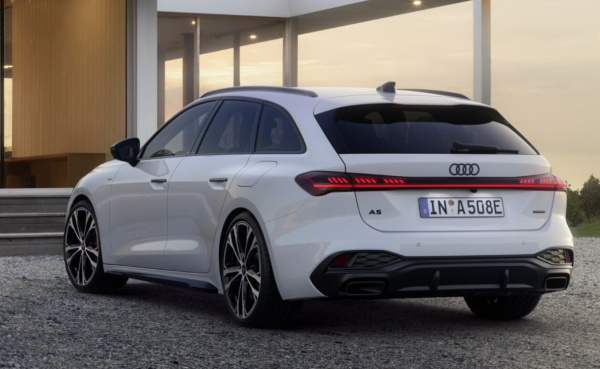 Audi представила одразу два плагін-гібриди: ціни та характеристики новинок
Audi представила одразу два плагін-гібриди: ціни та характеристики новинок