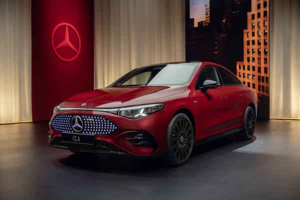 792 км на одном заряде: Mercedes-Benz представила новое поколение CLA (фото)
                    