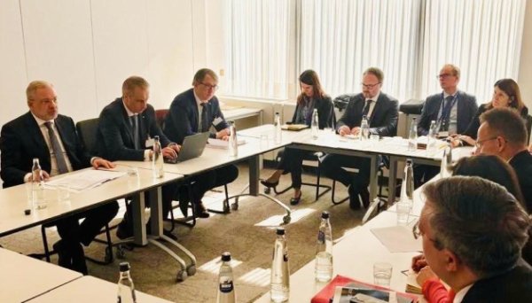 Україна залишається надійним партнером для ЄС у питаннях транзиту енергоресурсів - Галущенко Україна залишається надійним партнером для ЄС у питаннях транзиту енергоресурсів - Галущенко