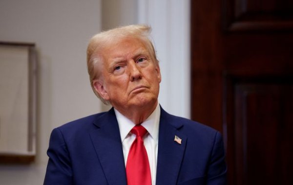 "Дедлайн війни" для РФ і "великі проблеми" для Зеленського: Трамп зробив гучні заяви
"Дедлайн війни" для РФ і "великі проблеми" для Зеленського: Трамп зробив гучні заяви