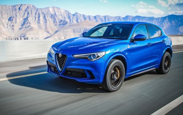 Alfa Romeo відмовляється від продажу бензинових моделей: названа причина
Alfa Romeo відмовляється від продажу бензинових моделей: названа причина