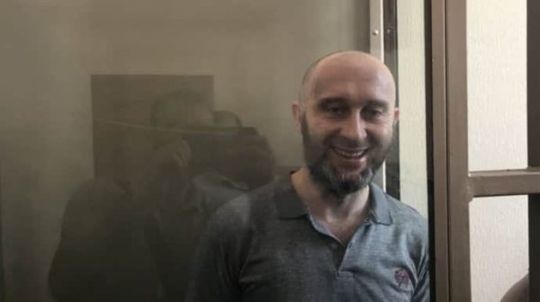 Крымскотатарского правозащитника Изетова удерживают в колонии Якутска в тяжелых условиях Крымскотатарского правозащитника Изетова удерживают в колонии Якутска в тяжелых условиях