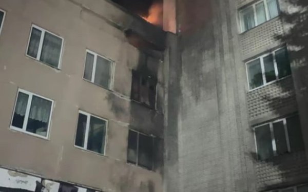 У Сумах "шахед" влучив у дитячу поліклініку
У Сумах "шахед" влучив у дитячу поліклініку