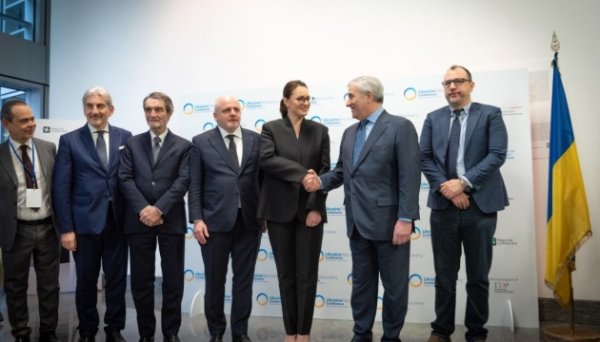 Оборонна промисловість і «зелена» металургія: Україна зацікавлена у співпраці з Італією Оборонна промисловість і «зелена» металургія: Україна зацікавлена у співпраці з Італією