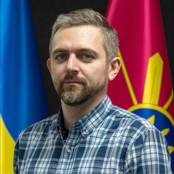 Кабмін затвердив двох членів наглядової ради Агенції оборонних закупівель
Кабмін затвердив двох членів наглядової ради Агенції оборонних закупівель