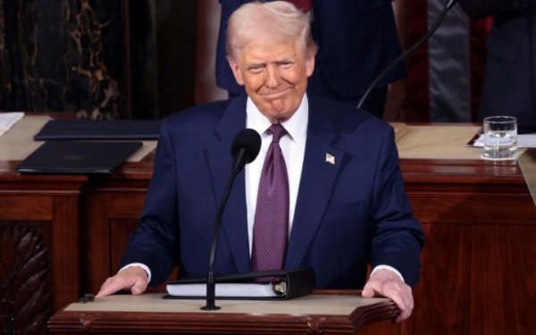 Дональд Трамп звернувся до Конгресу: головні заяви
Дональд Трамп звернувся до Конгресу: головні заяви