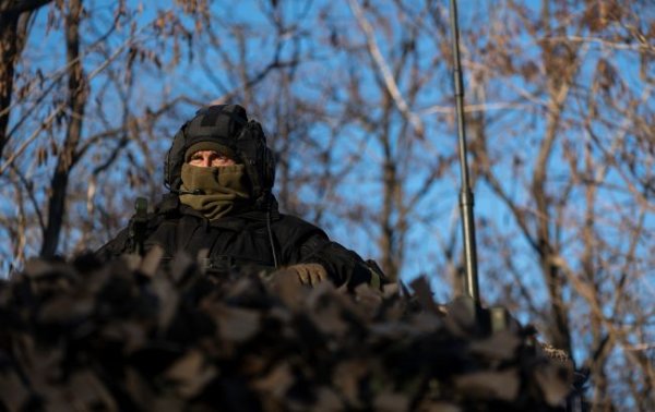 ЗСУ вийшли із Суджі? Що відбувається у Курській області і чому Україна втрачає позиції
ЗСУ вийшли із Суджі? Що відбувається у Курській області і чому Україна втрачає позиції