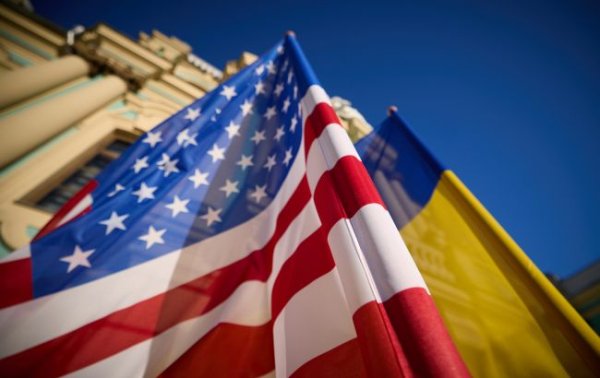 Польща підтвердила відновлення постачання військової допомоги США для України
Польща підтвердила відновлення постачання військової допомоги США для України