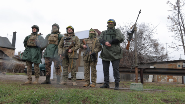 Мантія вдень, піксель ввечері. Як суддя збиває "Шахеди" над Києвом
Мантія вдень, піксель ввечері. Як суддя збиває "Шахеди" над Києвом