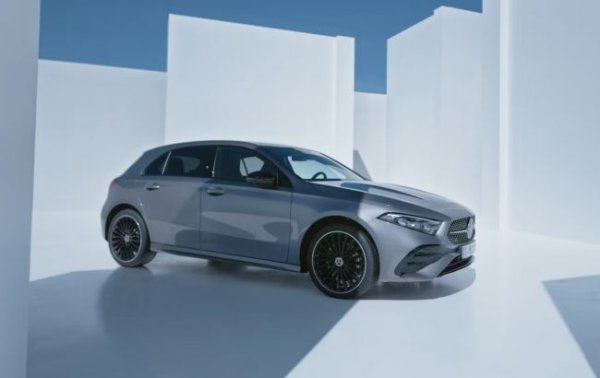 Mercedes-Benz відправляє на пенсію одразу дві моделі: компактні хетчбек та седан
Mercedes-Benz відправляє на пенсію одразу дві моделі: компактні хетчбек та седан