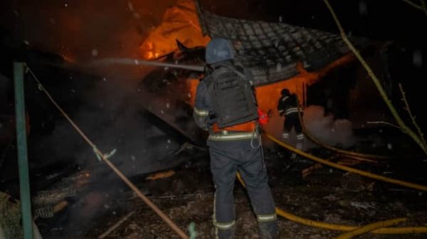 Россия ударила по Запорожскому району авиабомбами: двое раненых – ОВА Россия ударила по Запорожскому району авиабомбами: двое раненых – ОВА
