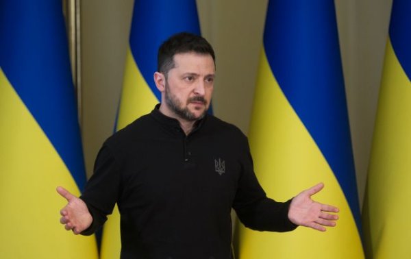 Росії вдалось вплинути на деяких людей у команді Трампа, - Зеленський
Росії вдалось вплинути на деяких людей у команді Трампа, - Зеленський
