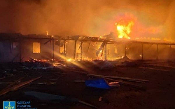Головне за ніч та ранок понеділка, 17 березня: атака дронів на Київ, понад 110 боєзіткнень, 19 знищених ворожих танків
Головне за ніч та ранок понеділка, 17 березня: атака дронів на Київ, понад 110 боєзіткнень, 19 знищених ворожих танків