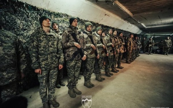 "Контракт 18-24": перші військовослужбовці склали присягу
"Контракт 18-24": перші військовослужбовці склали присягу