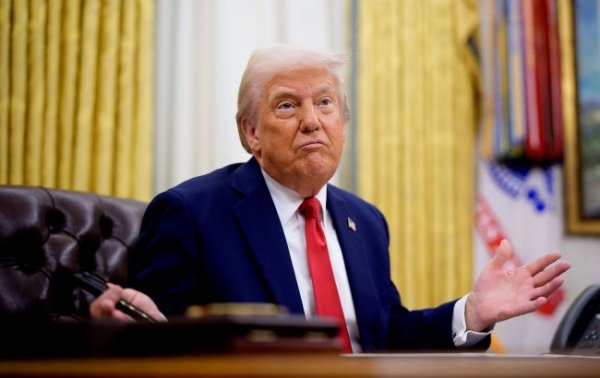 100 днів хаосу. Як Трамп змінює правила гри для Америки та світу
100 днів хаосу. Як Трамп змінює правила гри для Америки та світу
