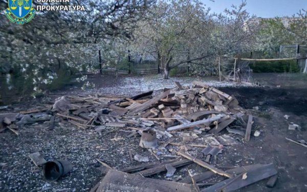 Росіяни вдарили по Харківщині, загинула людина
Росіяни вдарили по Харківщині, загинула людина