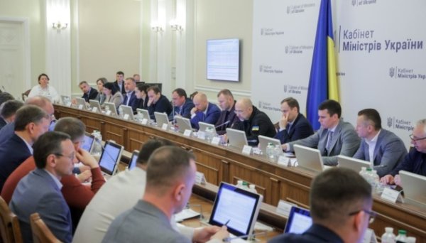 В Україні цьогоріч планують ввести близько 1 ГВт генерації - Шмигаль В Україні цьогоріч планують ввести близько 1 ГВт генерації - Шмигаль