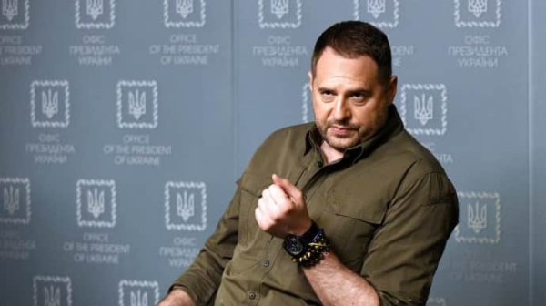 Сибига и Ермак раскрыли детали встречи с Келлогом в Лондоне Сибига и Ермак раскрыли детали встречи с Келлогом в Лондоне
